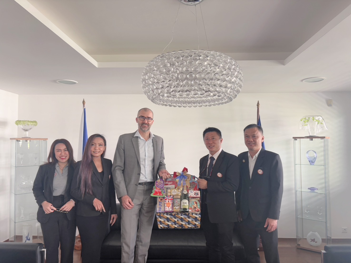 สมาคมไทยซับคอนเข้าพบเอกอัครราชทูตสาธารณรัฐเช็ก สานสัมพันธ์อันดีและหารือความร่วมมือทางอุตสาหกรรม