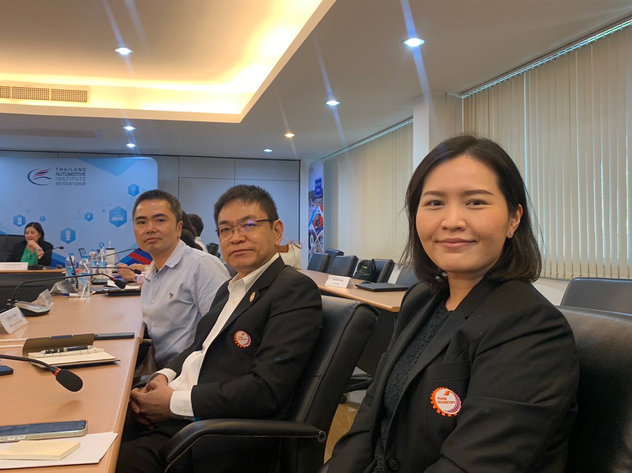 อุปนายกสมาคมฯ พร้อมด้วยกรรมการสมาคม เป็นผู้แทนสมาคมในการเข้าร่วมประชุม ระดมสมองกลุ่มย่อย เรื่อง แนวทางส่งเสริมและยกระดับ ห่วงโซ่อุปทาน อุตสาหกรรมชิ้นส่วนอะไหล่ทดแทน โดยสถาบันยานยนต์